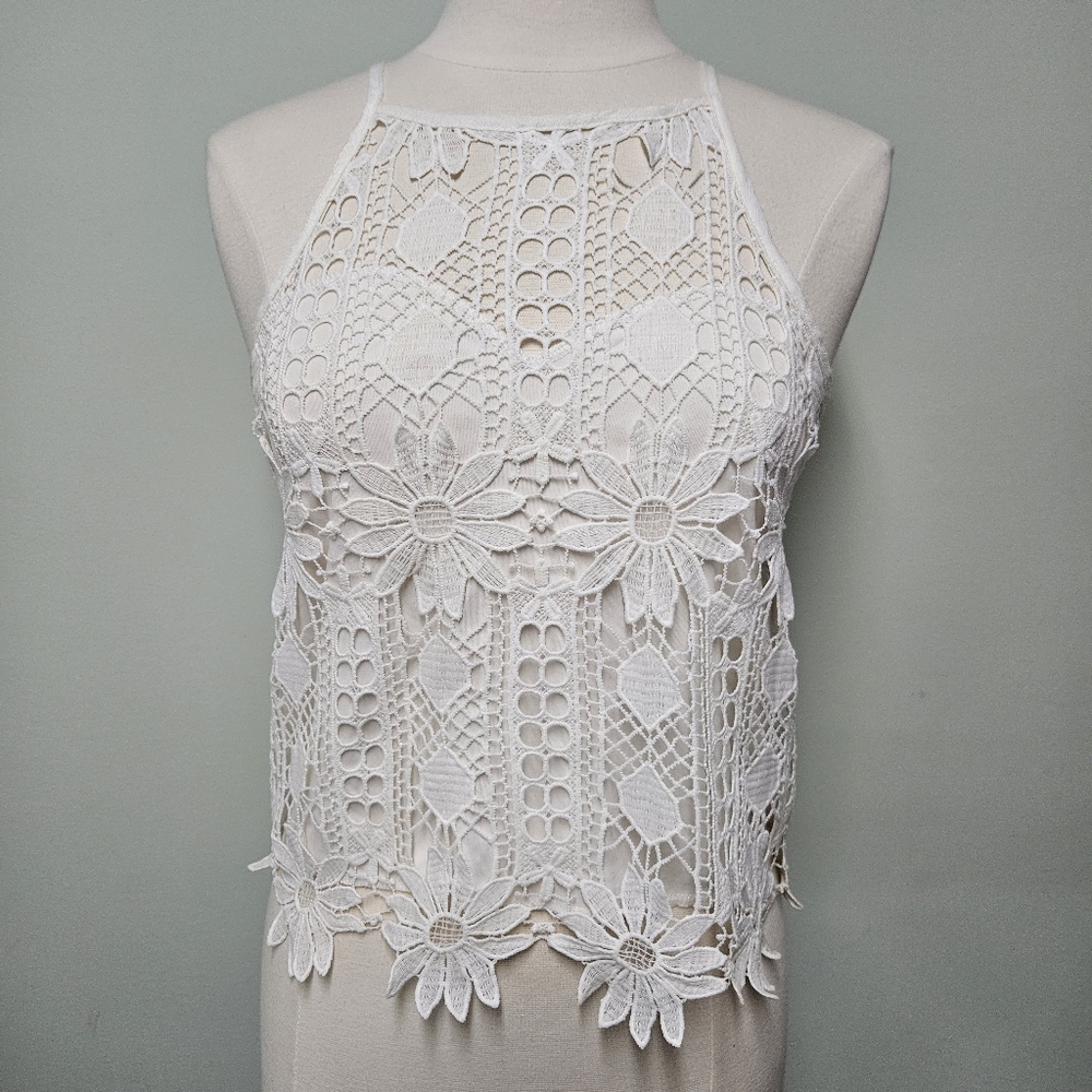 Rebellion Lace Crochet Daisy Halter White Festival Embroidered Knit Tank NWT - Picture 3 of 15